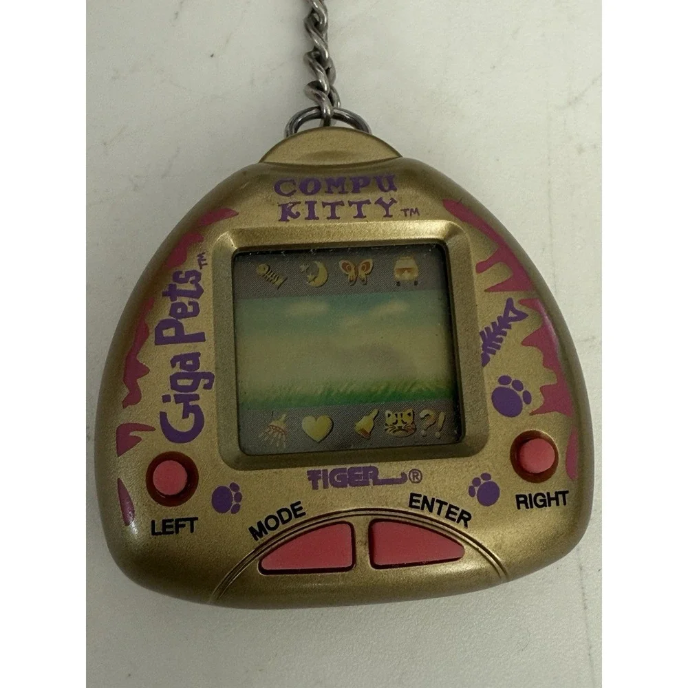 Giga pets compu kitty 1997‎ Tiger Electronics